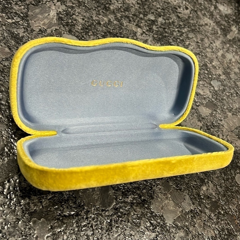 Gucci Light Green Velvet Hardshell Clamshell Sunglasses Eyeglasses Case